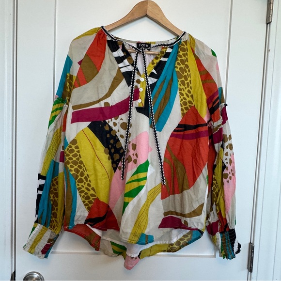 Fate Tops - Fate Multicolor Abstract Cotton Blouse Size Medium